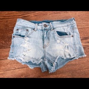 Tilly’s Eunina Distressed Cutoff Shorts